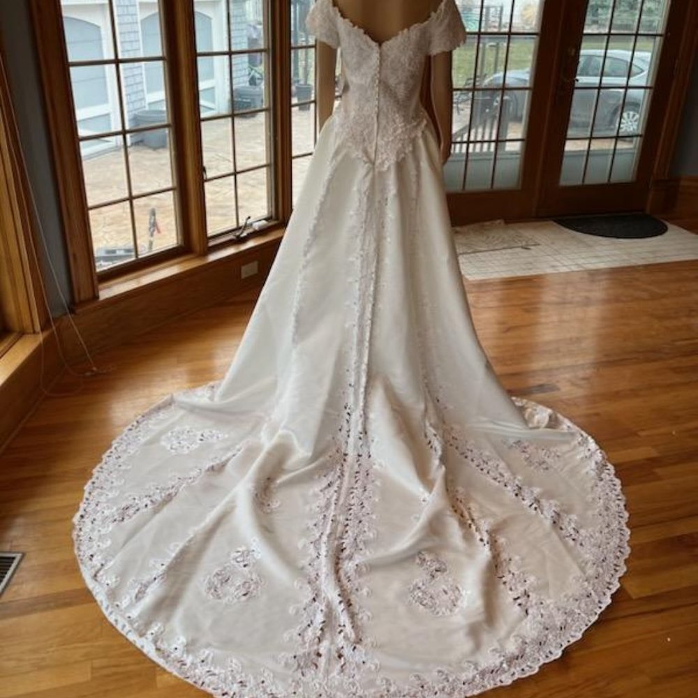 Forever Your Gray 2pc Satin Detachable Train Wedding Dress Bridal Gown Size 10